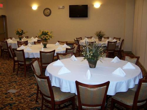 Hotel Country Inn & Suites Wilson
