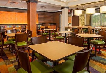 Hotel Fairfield Inn And Suites Wilson