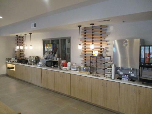 Hotel Country Inn And Suites - Eau Claire