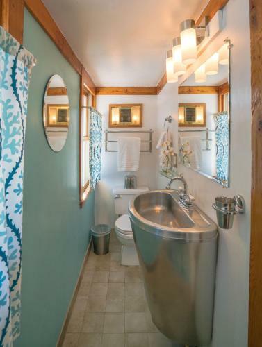 The Covington Inn Bed & Breakfast