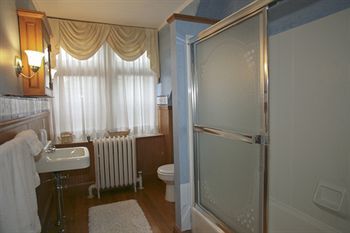 Hotel Wilburton Inn