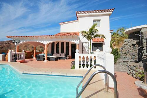 Luxury Villa Lucia