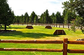 Hotel Sawtelle Mountain Resort