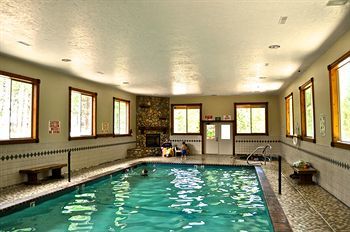 Hotel Sawtelle Mountain Resort