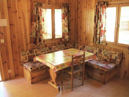 Holiday Home Vakantiepark Is�bena II