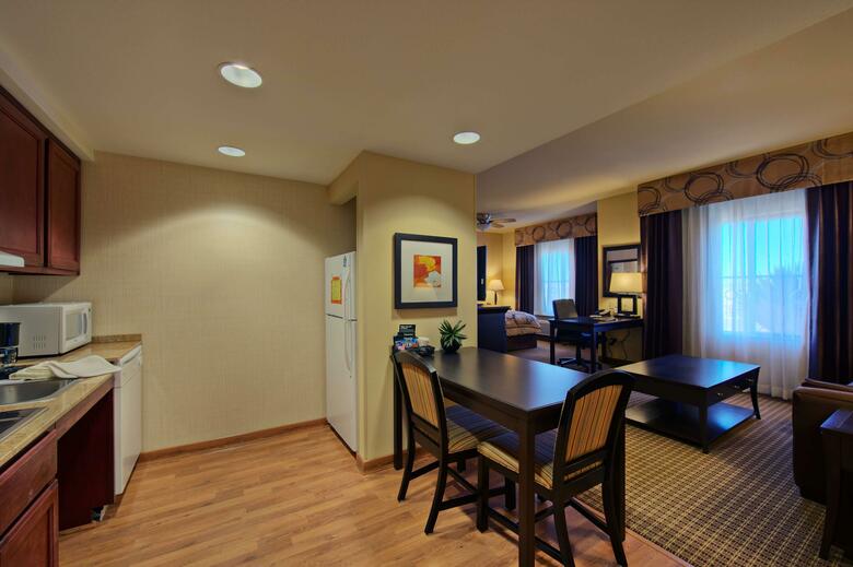 Hotel Homewood Suites- Lancaster- California