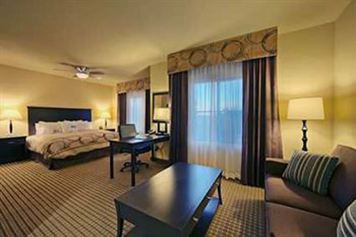 Hotel Homewood Suites- Lancaster- California