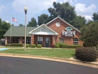 Hotel Home-towne Suites Auburn