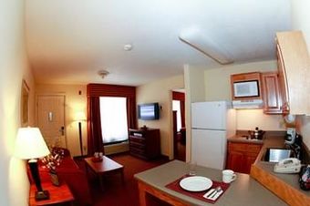 Hotel Home-towne Suites Auburn