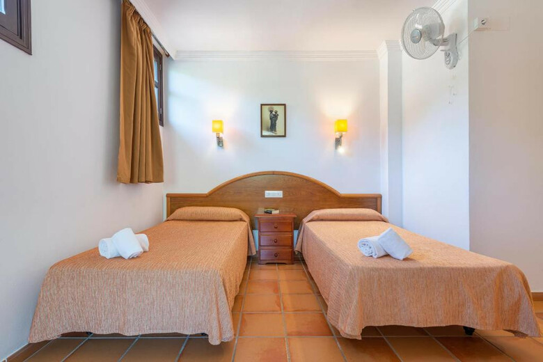 Hostal Santuari De Lluc