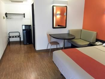Motel 6 Oroville