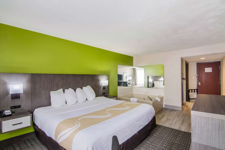 Hotel Quality Inn Saraland
