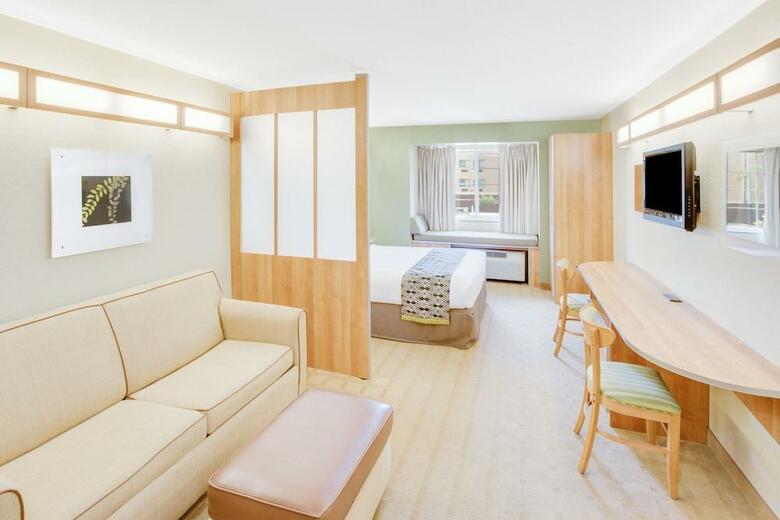 Hotel Microtel Inn & Suites By Wyndham Saraland