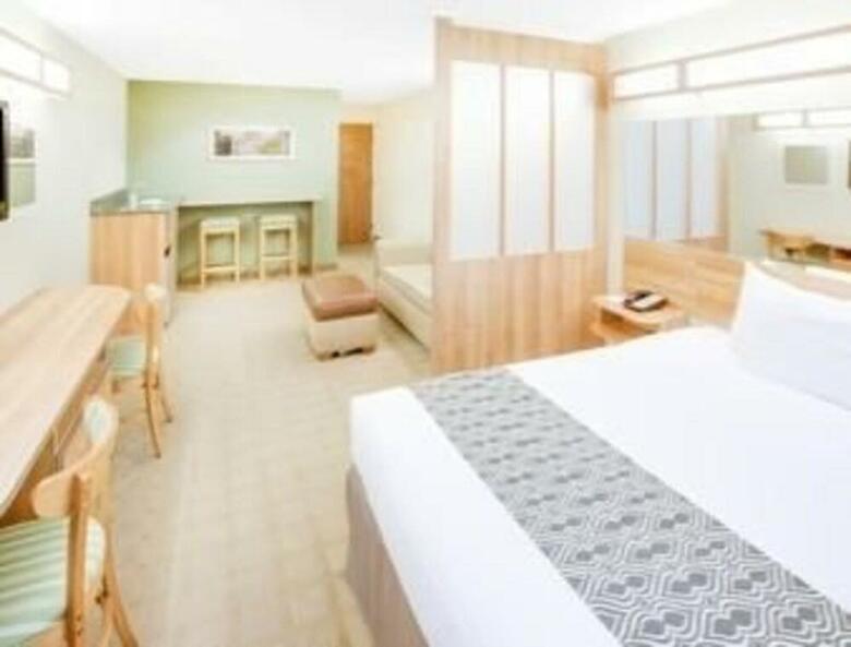 Hotel Microtel Inn & Suites By Wyndham Saraland