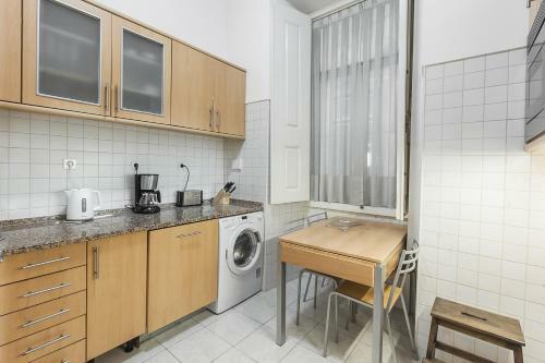 Apartamento Cr - Correeiros