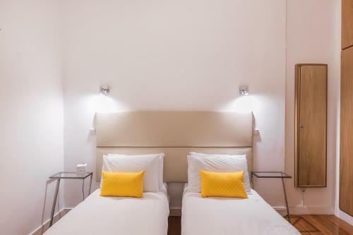 Apartamento Cr - Correeiros