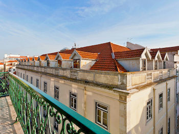 Lisbon Colours Bairro Alto Apartments