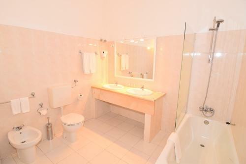 Hostal Pensao Flor Da Baixa