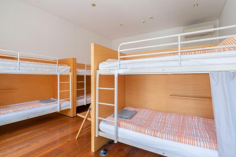 Porto Lounge Hostel & Guesthouse