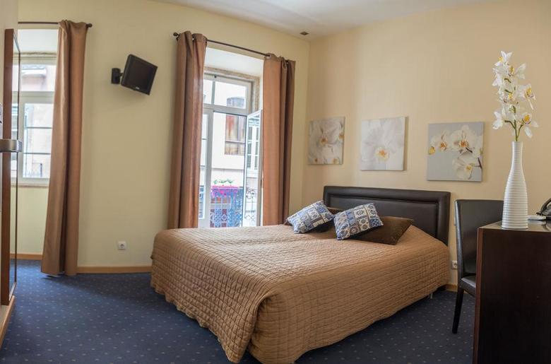 Hostal Inn Fashion Residence