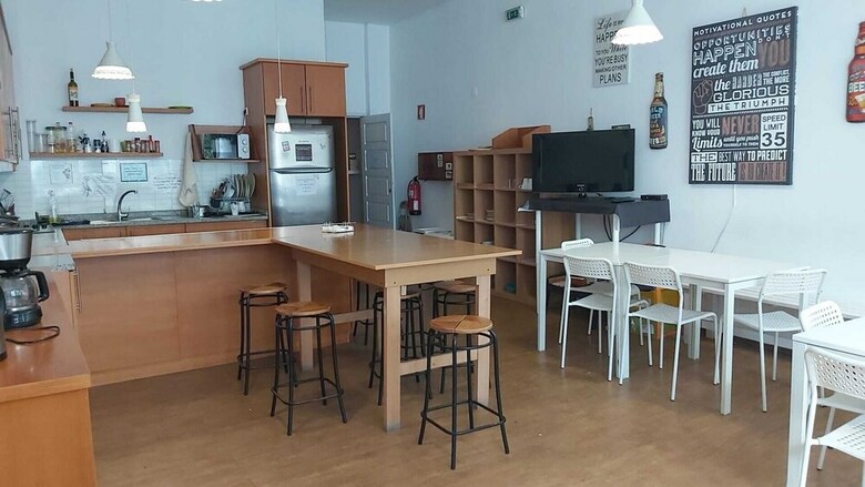 Porto Downtown Hostel