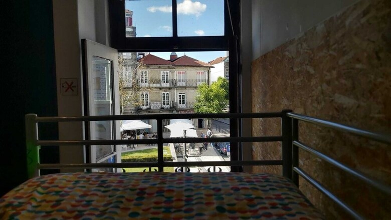 Porto Downtown Hostel