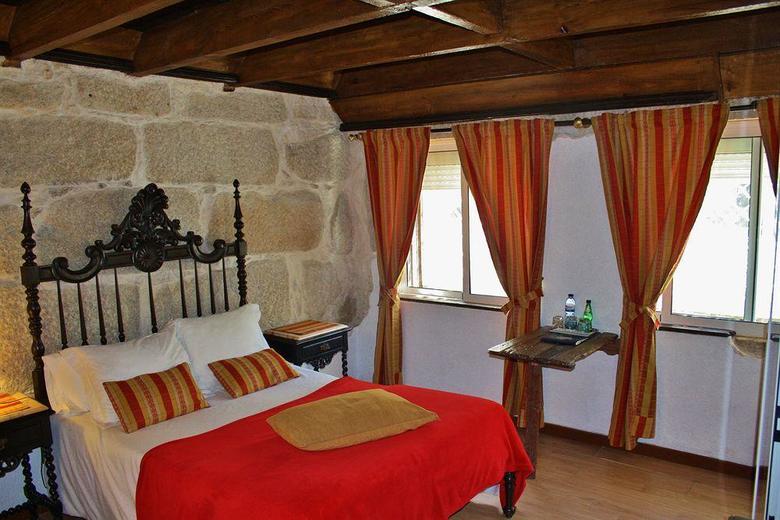 Hostal Guest House Alvares Cabral