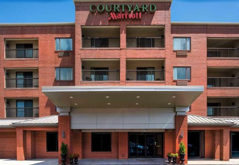 Hotel Courtyard Worcester