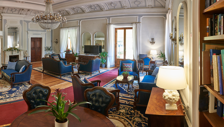 Hotel Royal