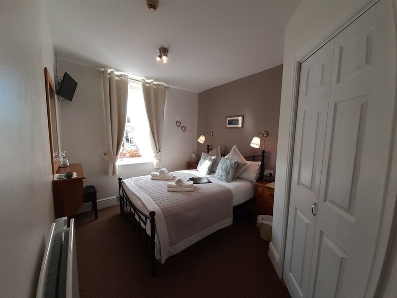 Bed & Breakfast Harvington House