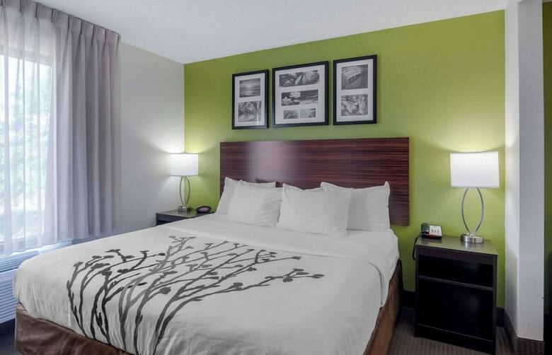Hotel Sleep Inn & Suites At Fort Lee