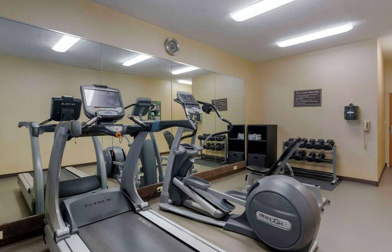 Hotel Sleep Inn & Suites At Fort Lee