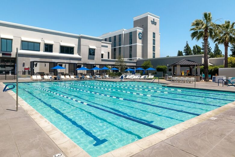 Renaissance Club Sport Walnut Creek Hotel