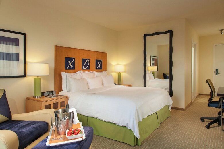 Renaissance Club Sport Walnut Creek Hotel