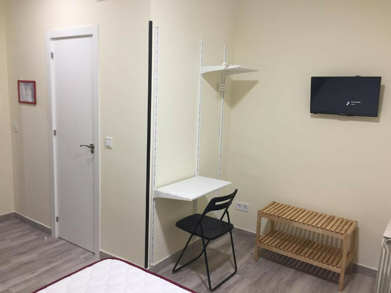 Hostal Jqc Rooms
