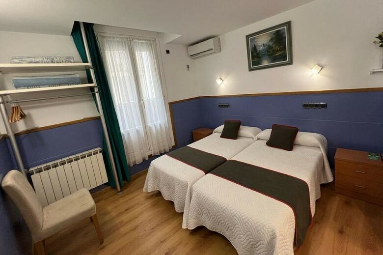 Hostal Hospedaje Irune
