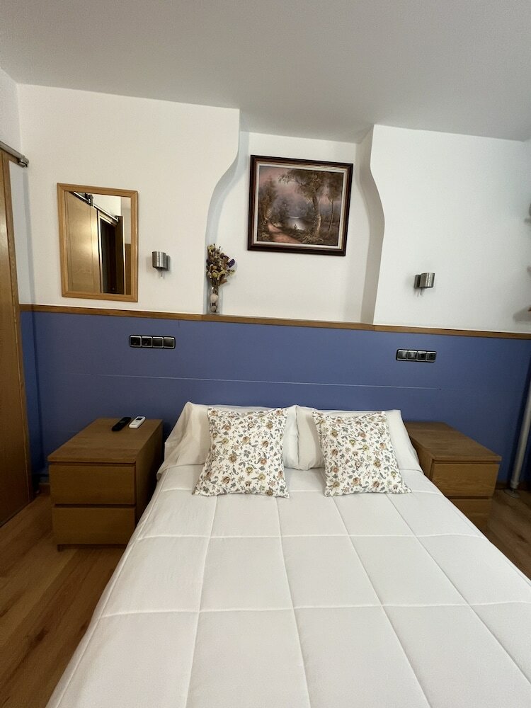 Hostal Hospedaje Irune