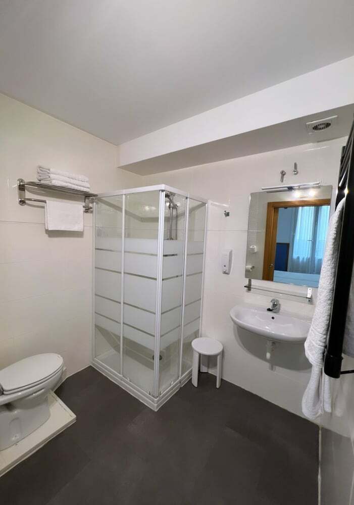 Hostal Hospedaje Irune