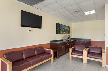 Motel Econo Lodge Benton