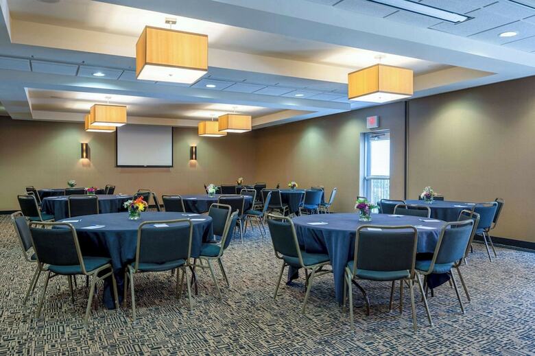 Hotel Cambria Suites Noblesville - Indianapolis