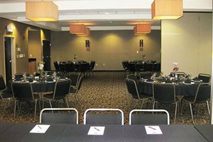 Hotel Cambria Suites Noblesville - Indianapolis