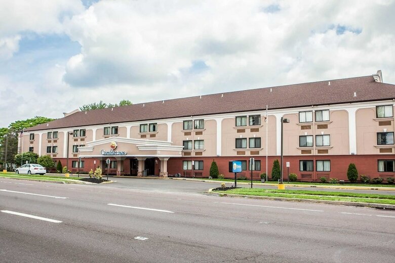 Hotel Comfort Inn
