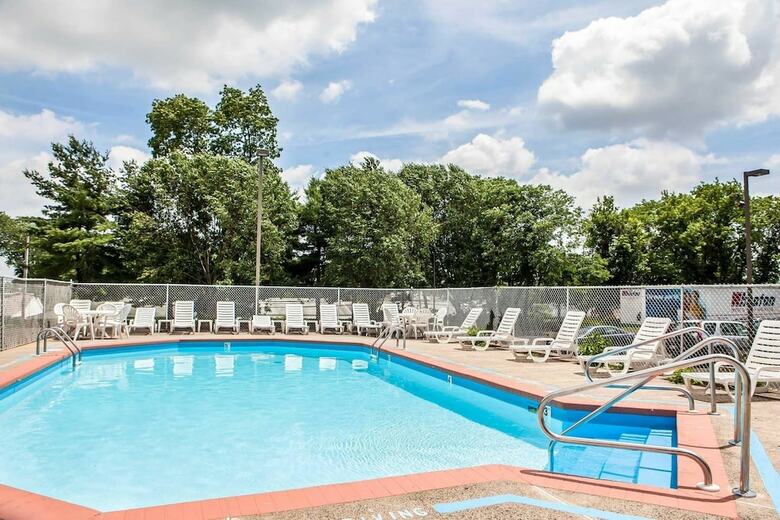 Hotel Comfort Inn