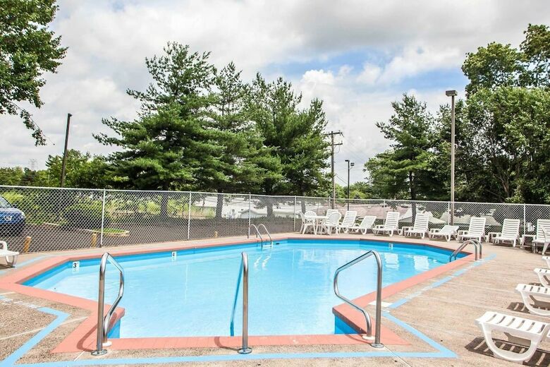 Hotel Comfort Inn