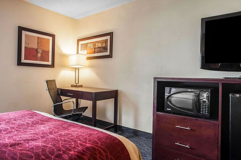 Hotel Comfort Inn