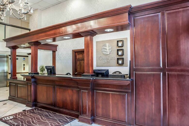 Hotel Comfort Inn