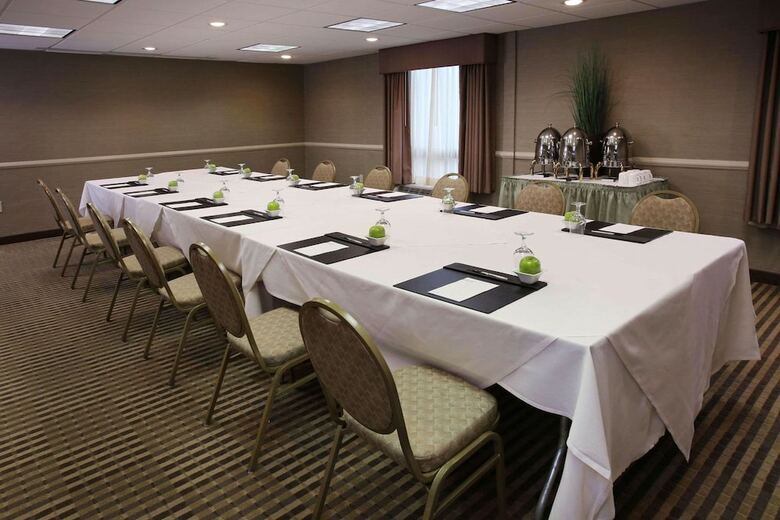 Radisson Hotel Philadelphia Northeast