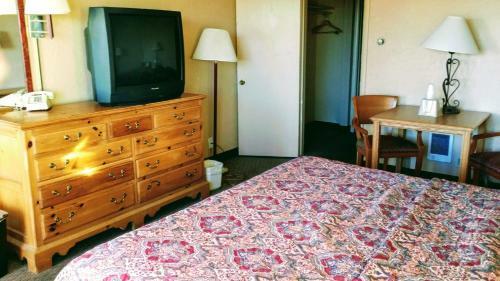 Western Ridge Motel