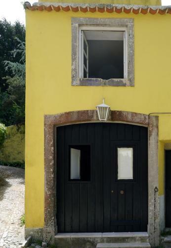 Hostal Charm Inn Sintra