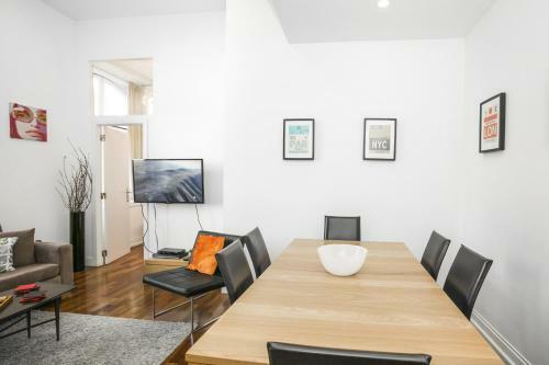 Apartments In Chiado